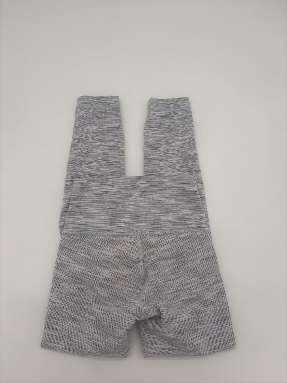 Lululemon Size 2 Gray White Space Dye High Rise Leggings